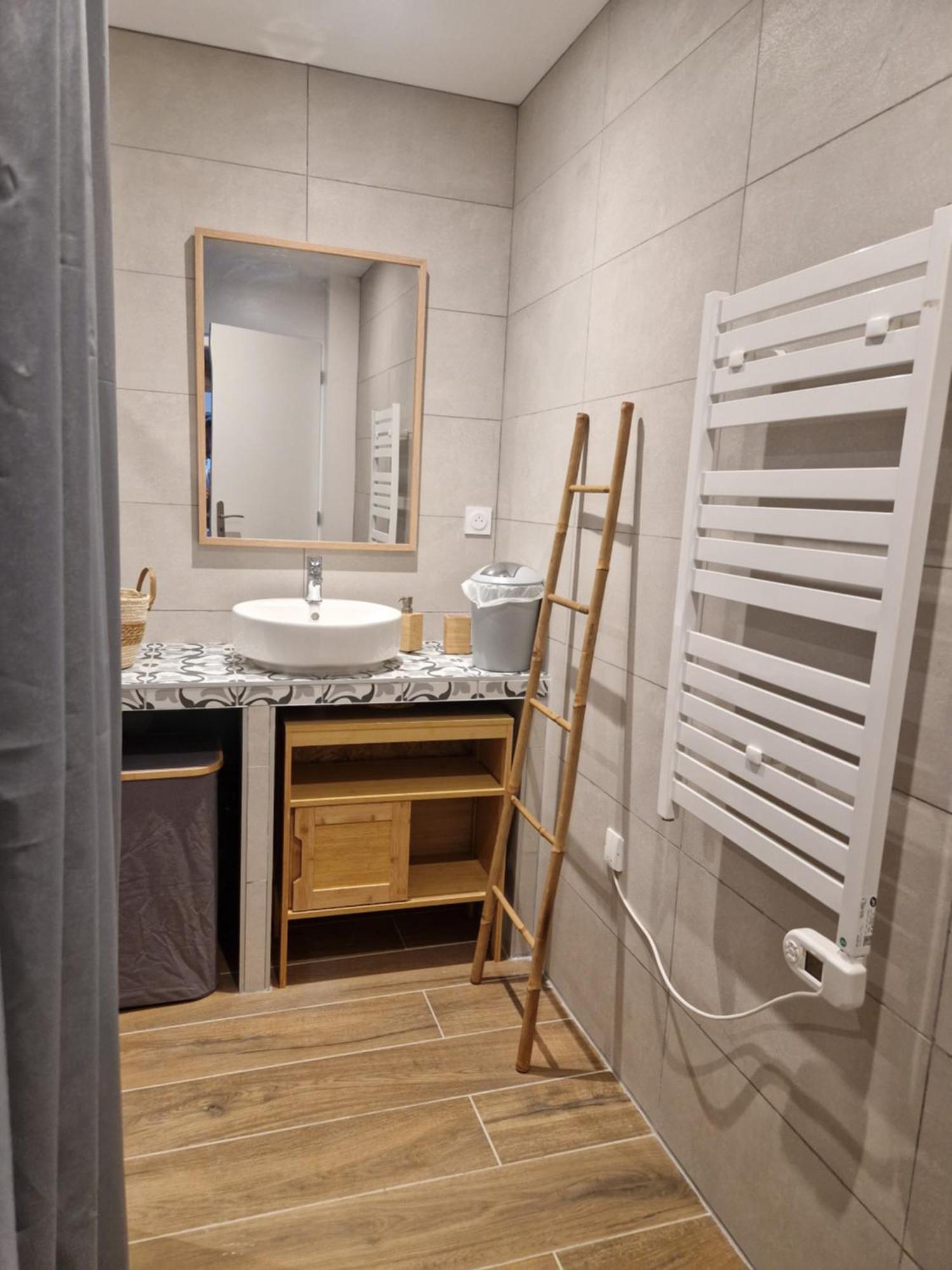 La Forge Apartment Parmilieu Bagian luar foto