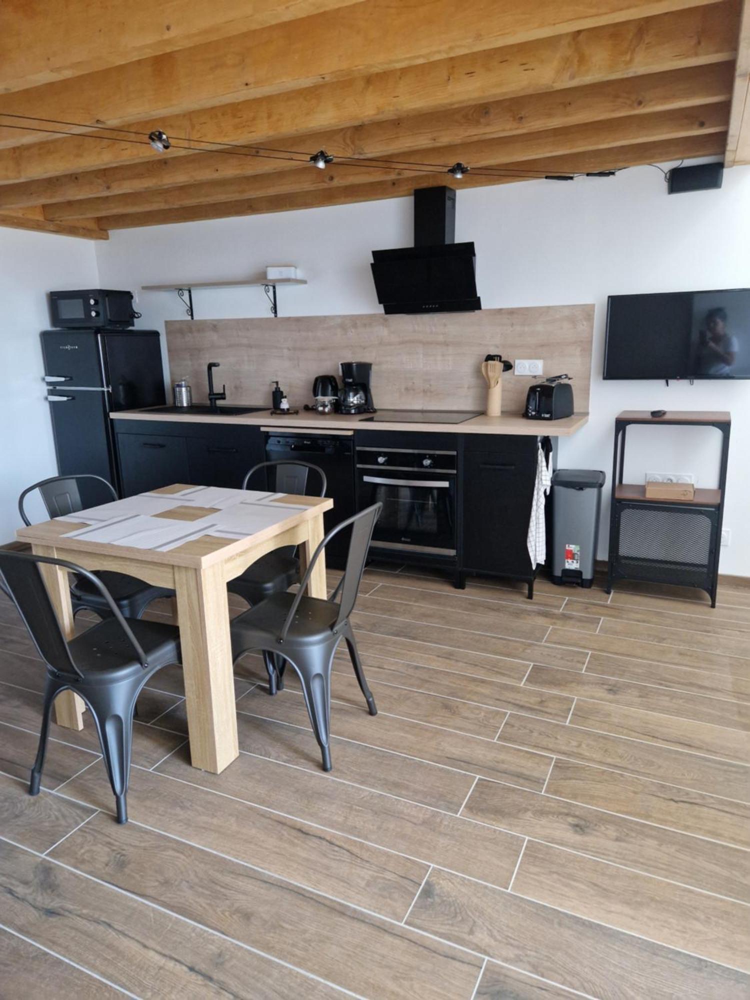 La Forge Apartment Parmilieu Bagian luar foto
